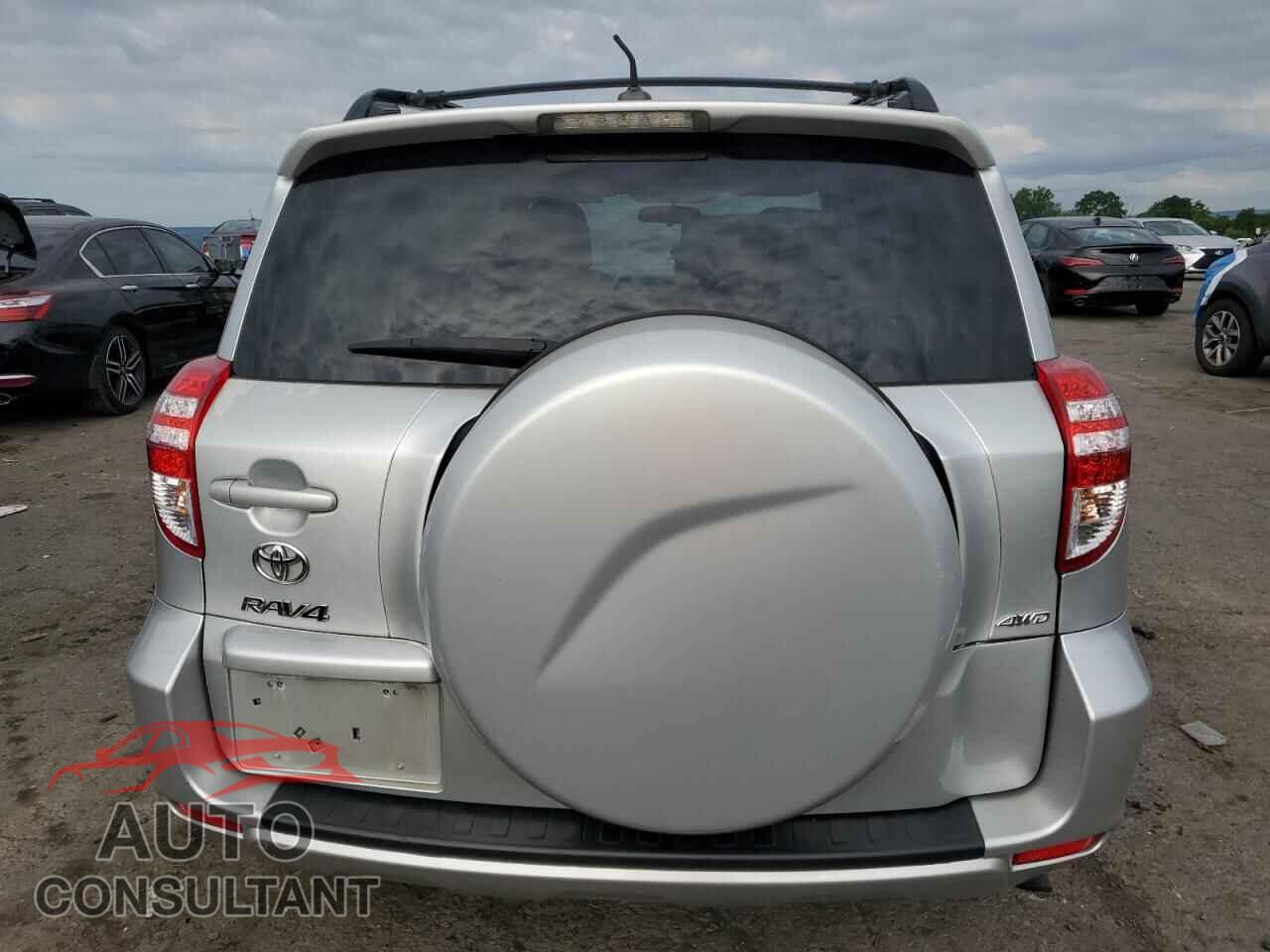 TOYOTA RAV4 2012 - 2T3JF4DV0CW220593