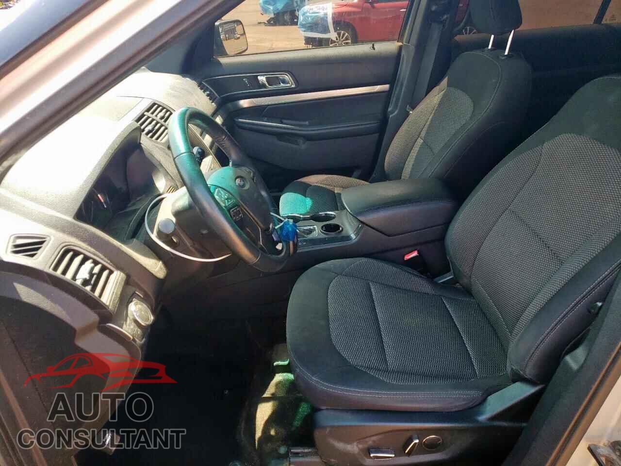 FORD EXPLORER 2018 - 1FM5K7D84JGB39271