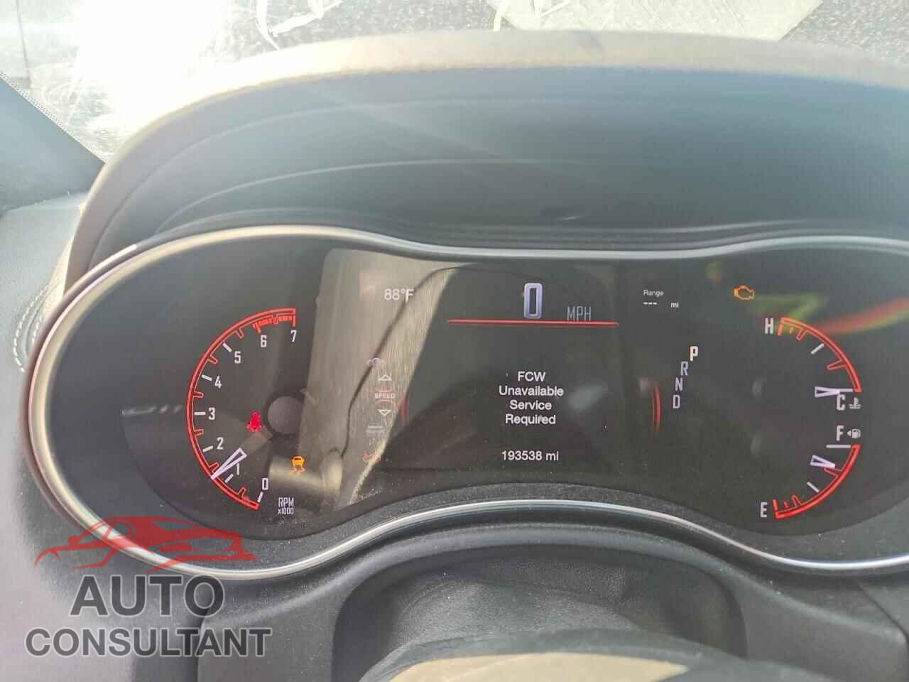 DODGE DURANGO 2018 - 1C4SDJET8JC101826