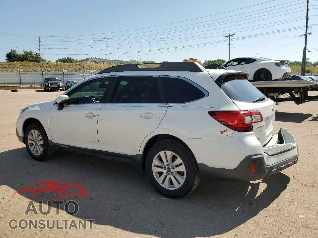 SUBARU OUTBACK 2018 - 4S4BSAHC0J3345404