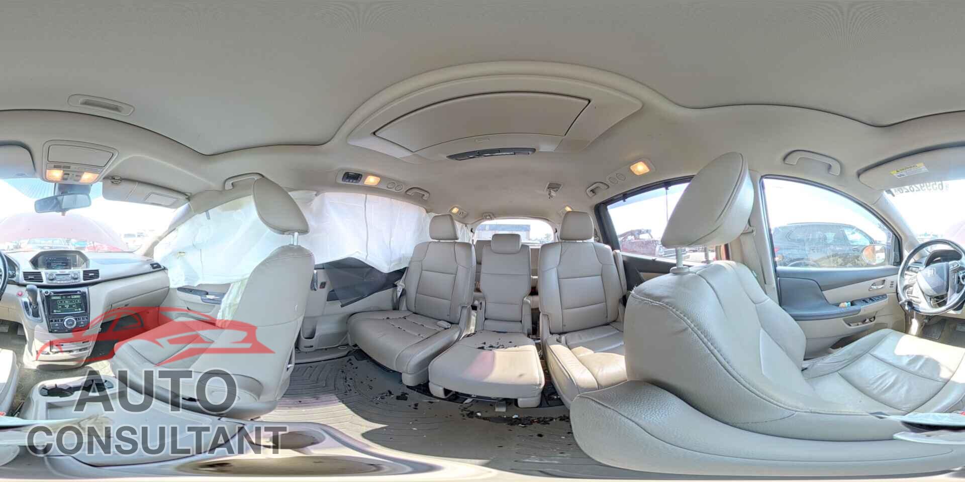 HONDA ODYSSEY 2015 - 5FNRL5H97FB005754