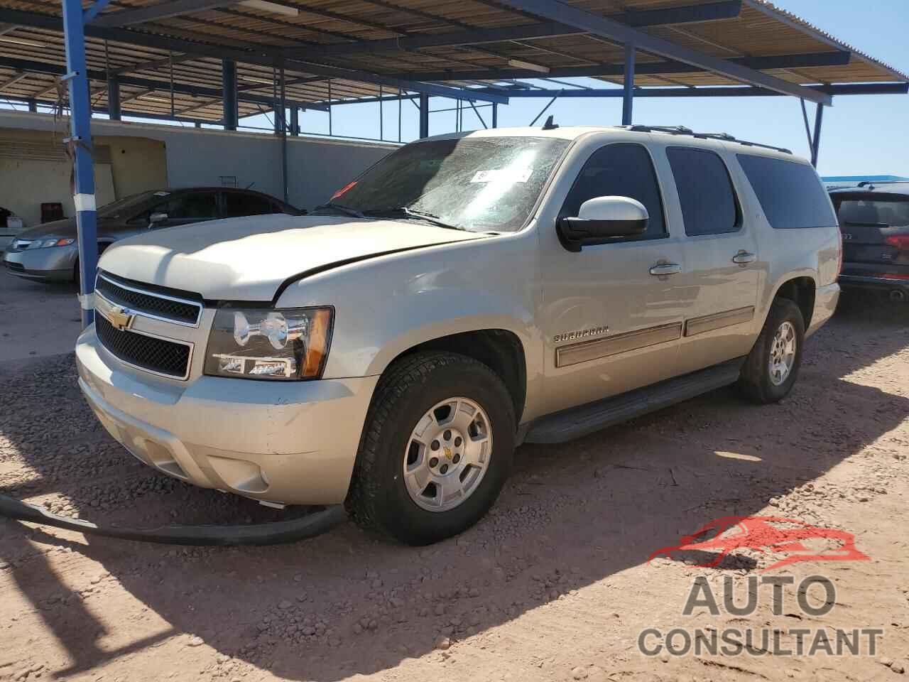 CHEVROLET SUBURBAN 2013 - 1GNSCJE00DR334620