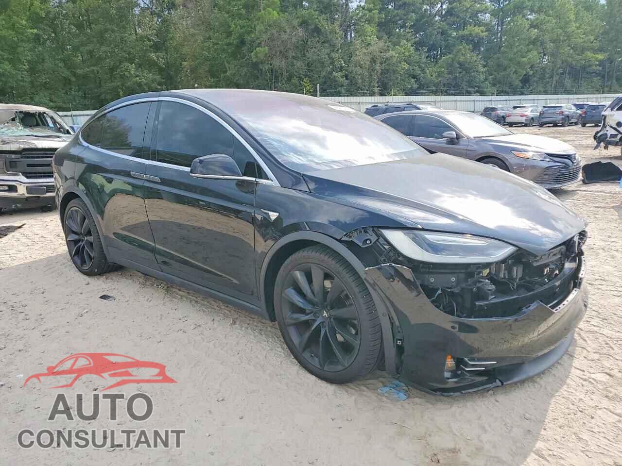 TESLA MODEL X 2017 - 5YJXCDE28HF031081