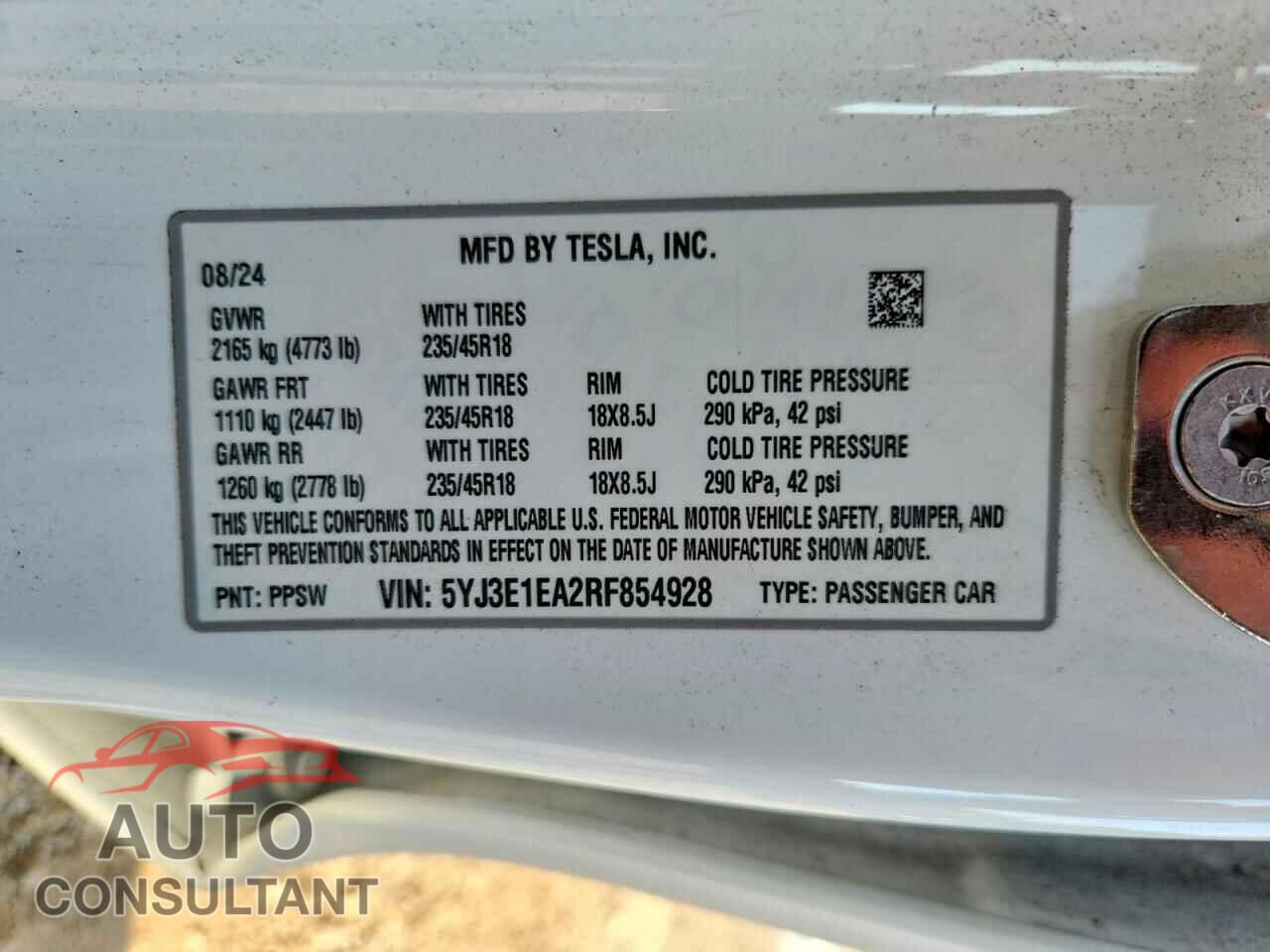TESLA MODEL 3 2024 - 5YJ3E1EA2RF854928