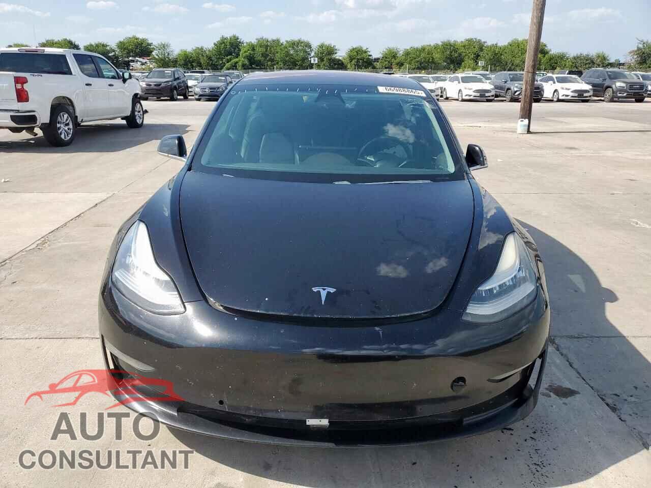 TESLA MODEL 3 2019 - 5YJ3E1EA3KF193111