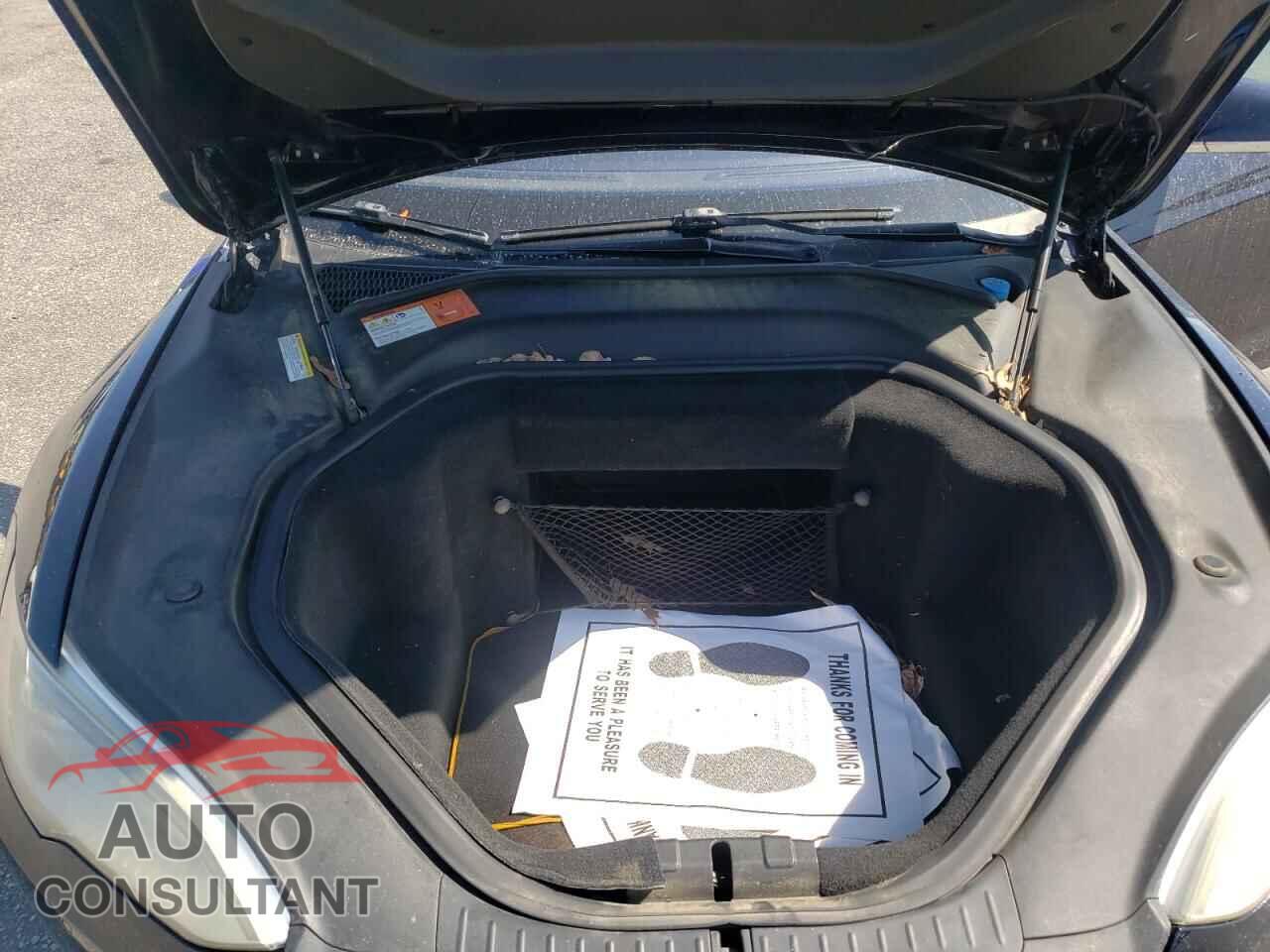 TESLA MODEL S 2014 - 5YJSA1H19EFP61742