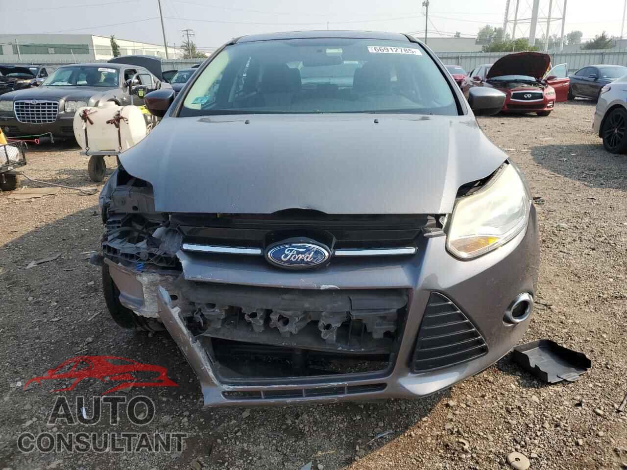FORD FOCUS 2012 - 1FAHP3K2XCL402650
