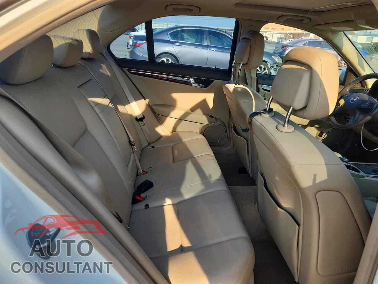 MERCEDES-BENZ C-CLASS 2010 - WDDGF5EB5AR108511