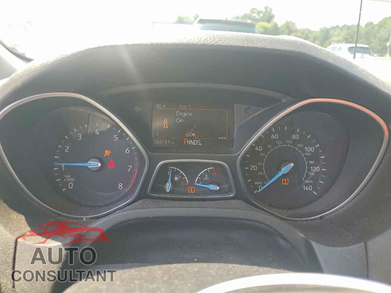 FORD FOCUS 2016 - 1FADP3N22GL321044