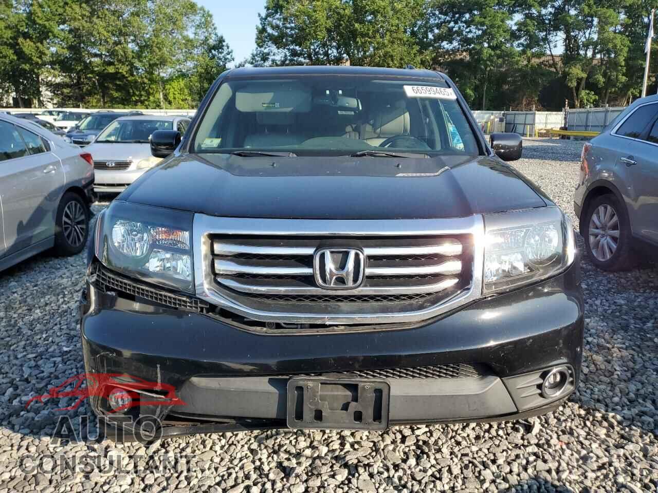 HONDA PILOT 2012 - 5FNYF4H9XCB059204