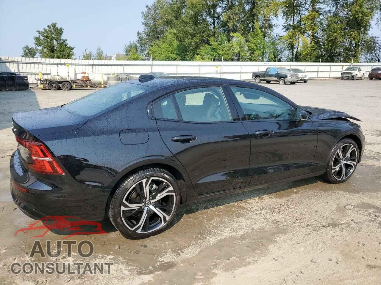 VOLVO S60 CORE 2024 - 7JRL12TK3RG317313