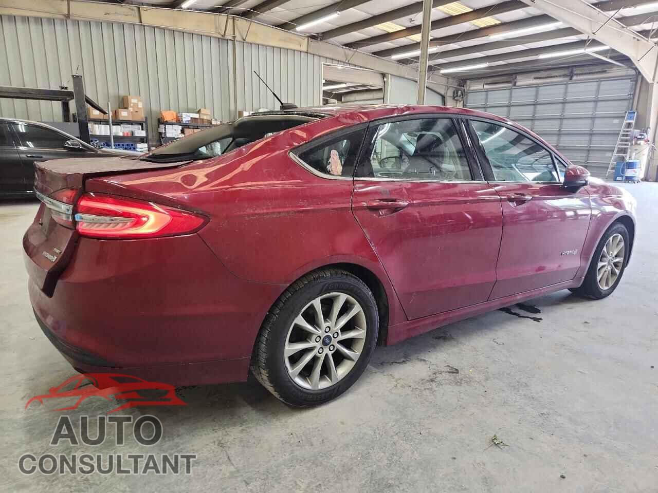 FORD FUSION 2017 - 3FA6P0LU0HR142385