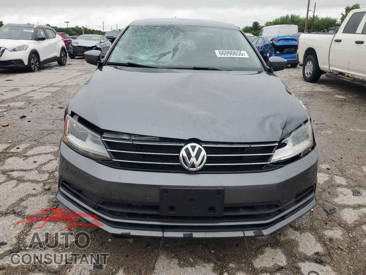 VOLKSWAGEN JETTA 2017 - 3VW2B7AJXHM339065