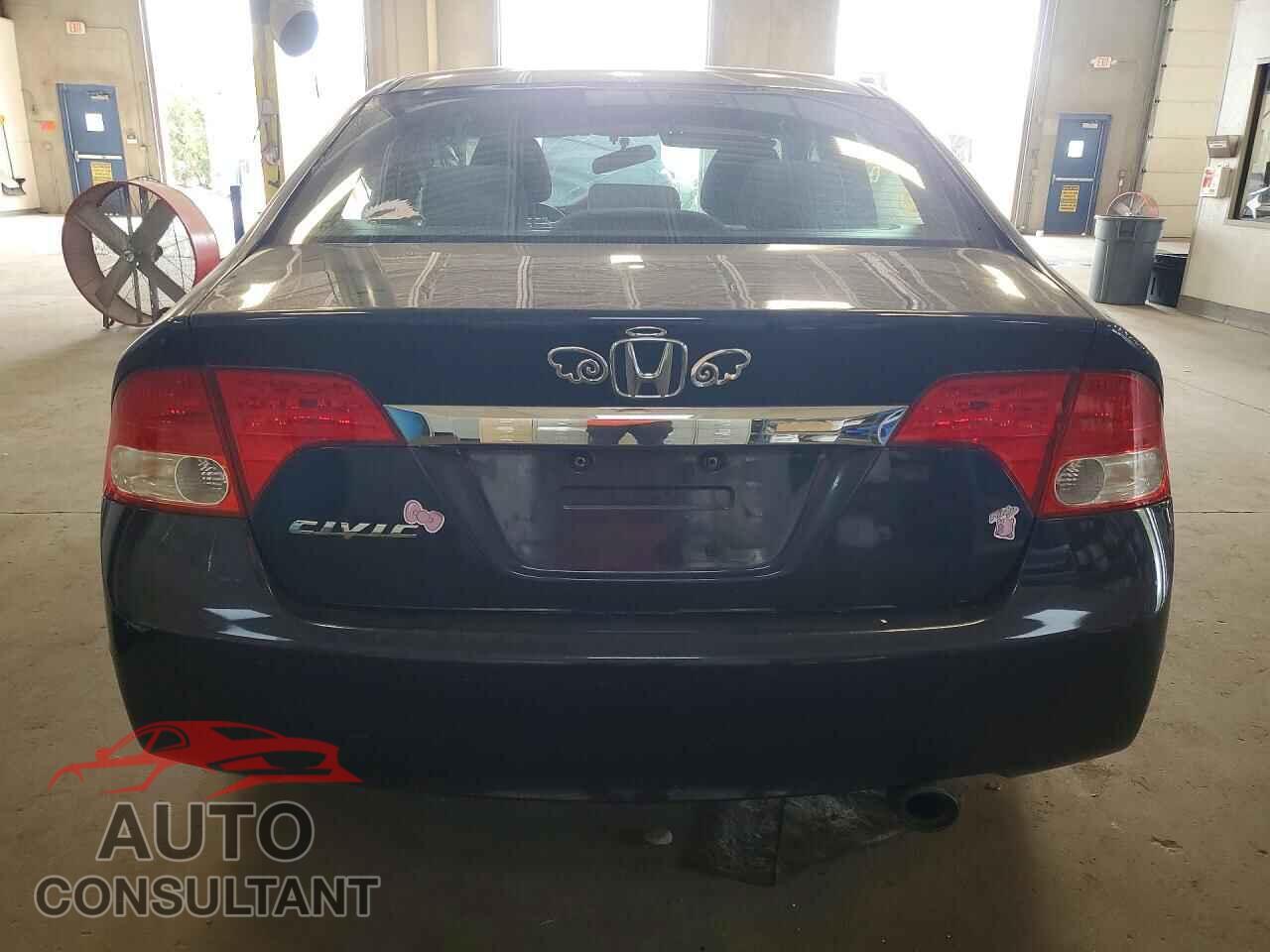 HONDA CIVIC 2010 - 19XFA1F82AE036002