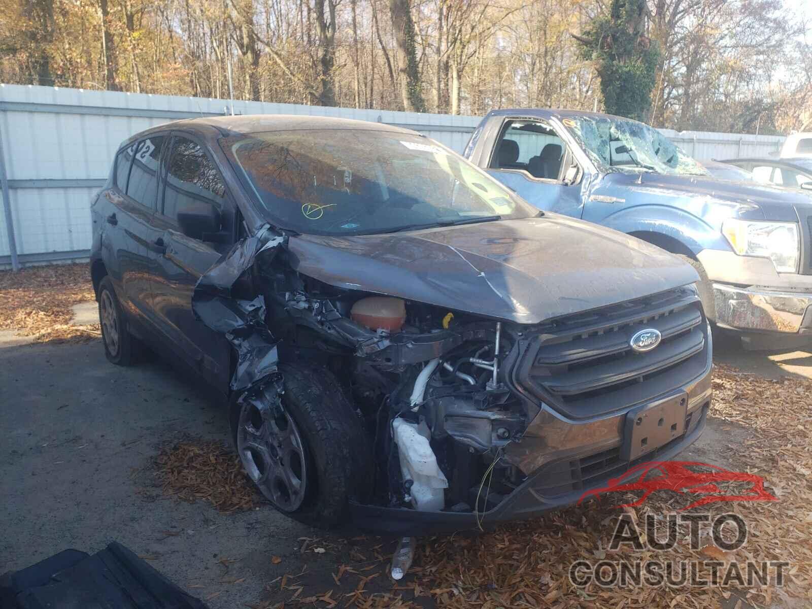 FORD ESCAPE 2017 - 1FMCU0F76HUA01935