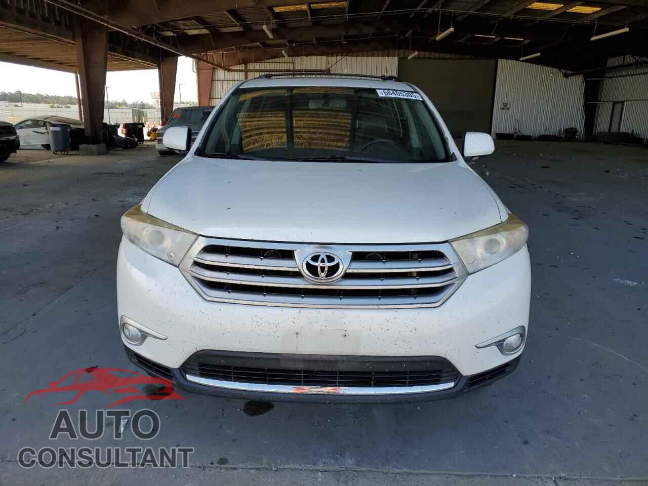 TOYOTA HIGHLANDER 2013 - 5TDDK3EH8DS239973