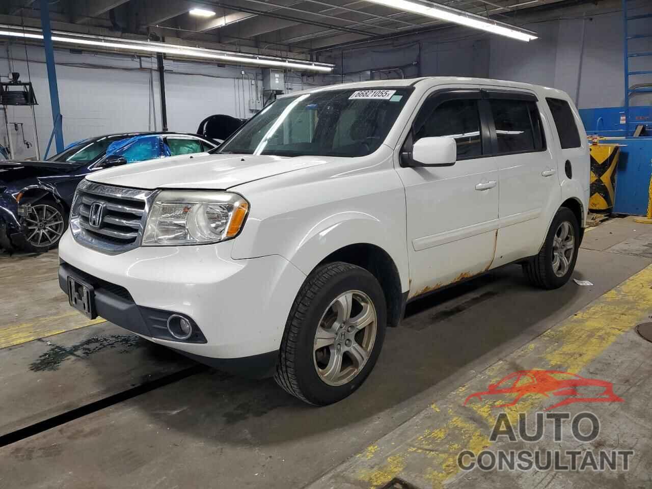HONDA PILOT 2013 - 5FNYF4H55DB046858