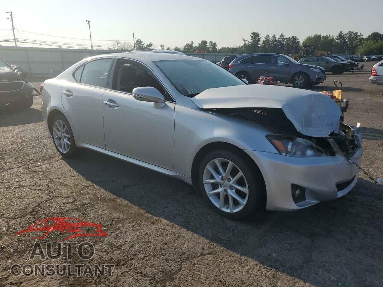 LEXUS IS 2012 - JTHCF5C29C5060323