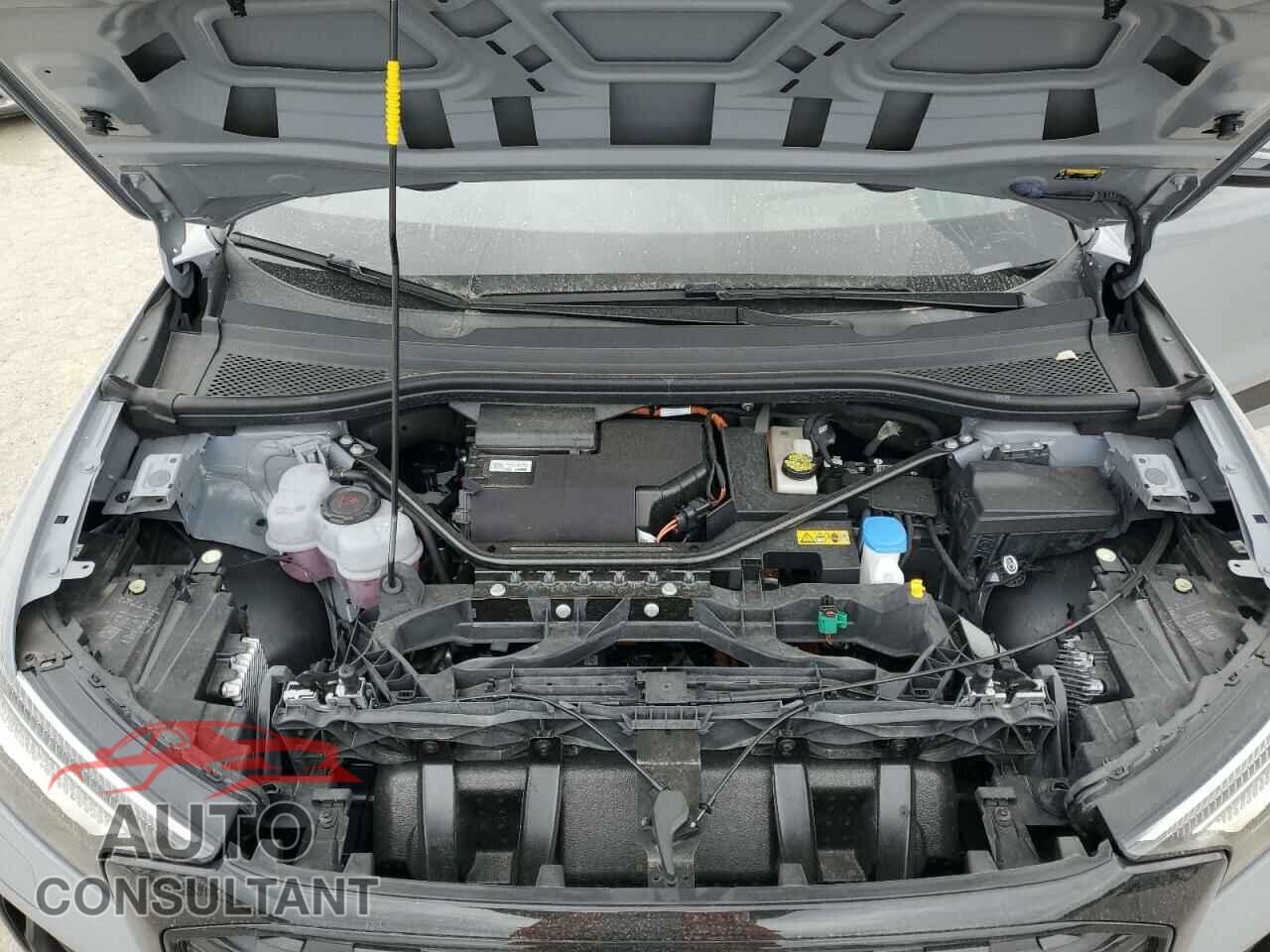 AUDI Q4 E-TRON 2023 - WA1M2BFZ4PP046357