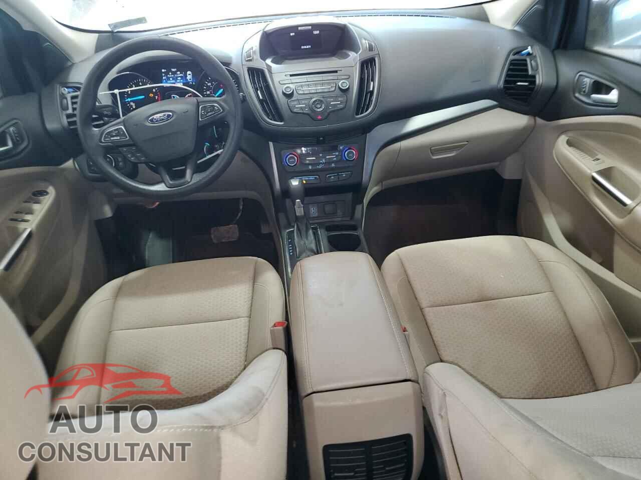 FORD ESCAPE 2017 - 1FMCU9GD9HUB83073