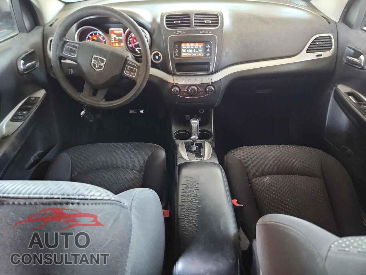 DODGE JOURNEY 2015 - 3C4PDCBG4FT610431