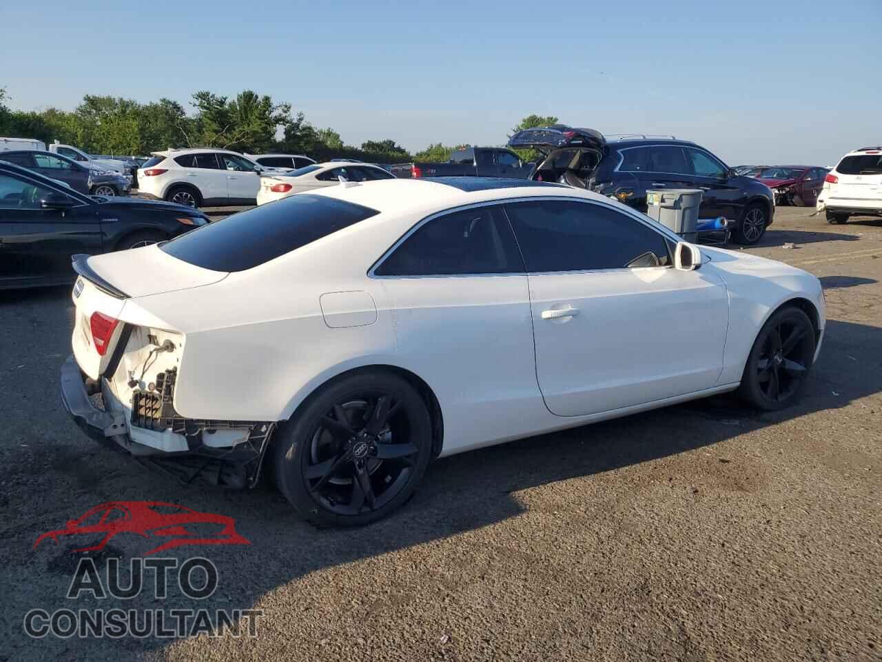 AUDI A5 2010 - WAULFAFR4AA059486