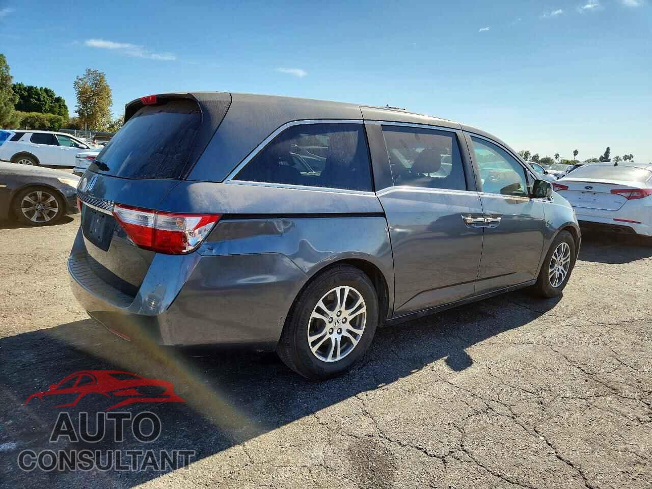 HONDA ODYSSEY 2013 - 5FNRL5H40DB012367