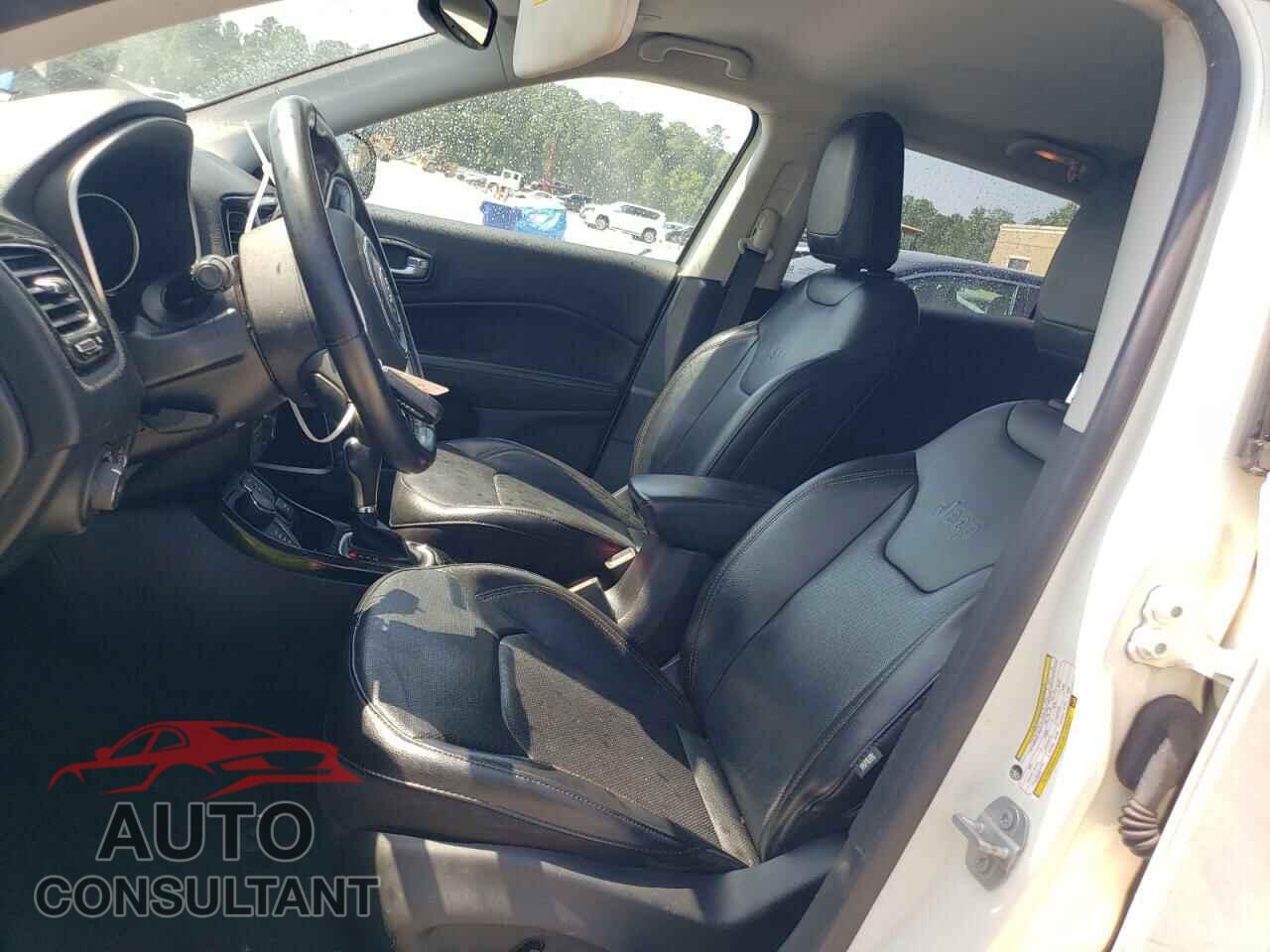 JEEP COMPASS 2020 - 3C4NJDCB3LT132121