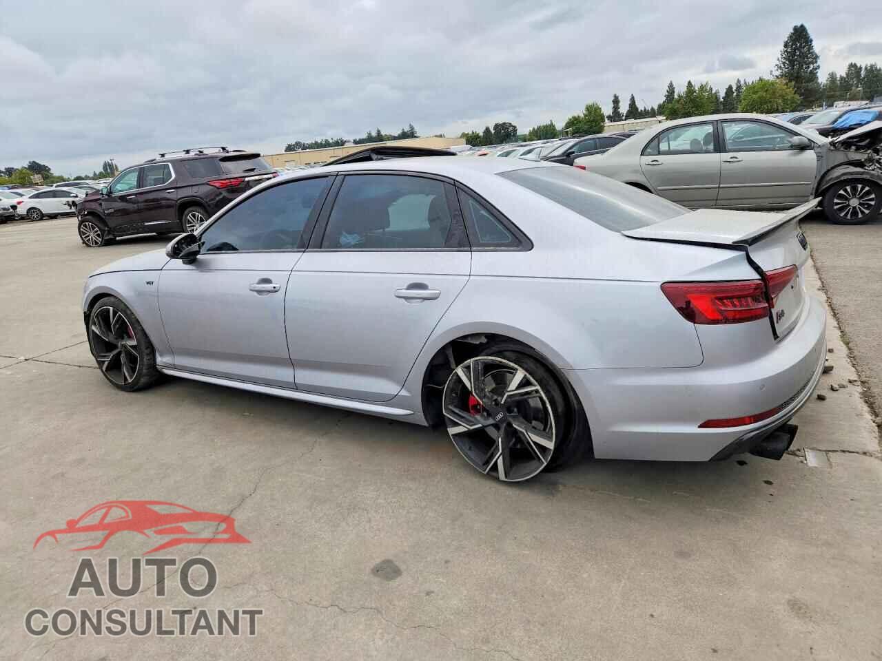 AUDI S4/RS4 2018 - WAUC4AF49JA017549