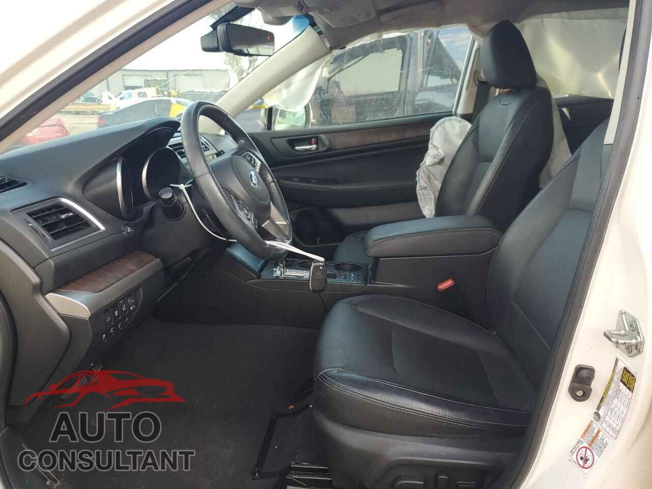 SUBARU OUTBACK 2017 - 4S4BSENC3H3369850