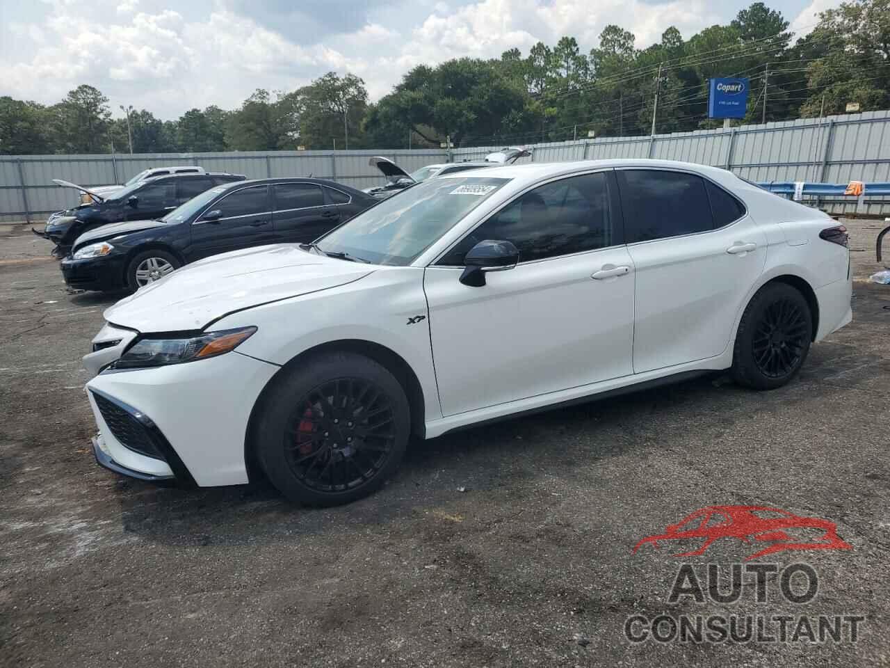 TOYOTA CAMRY 2022 - 4T1T11AK5NU636067