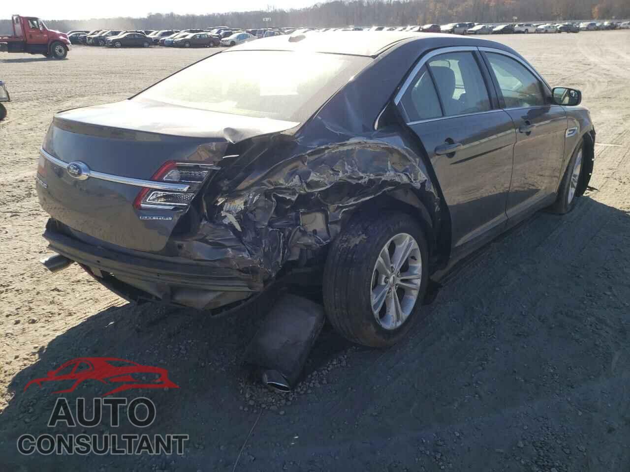 FORD TAURUS 2017 - 1FAHP2D89HG135285