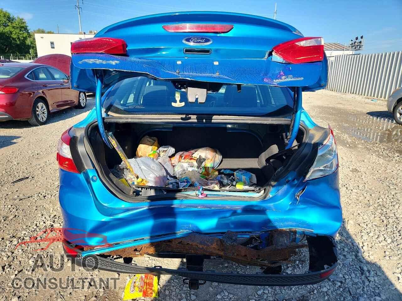 FORD FOCUS 2014 - 1FADP3F2XEL235539
