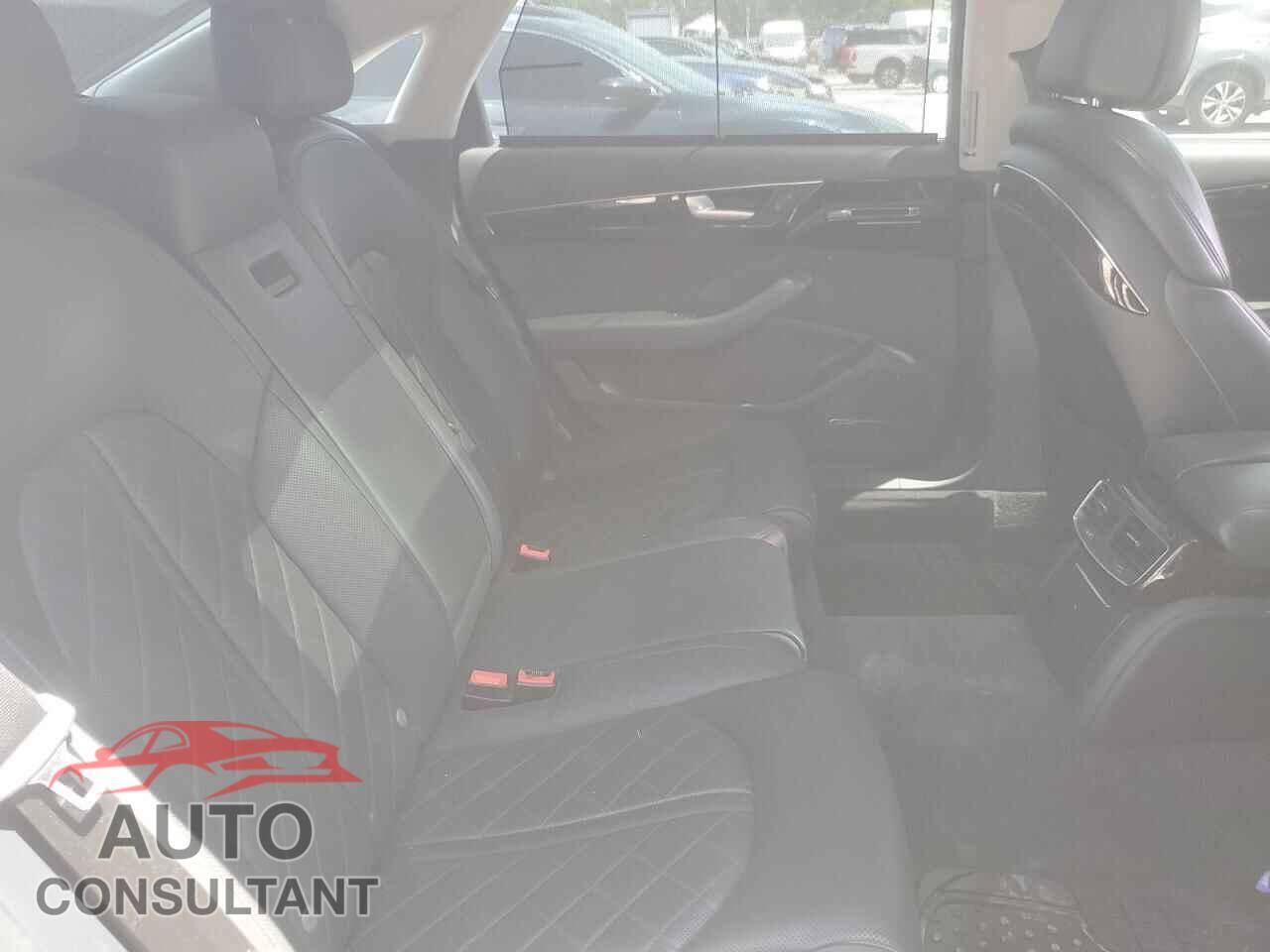 AUDI A8 2014 - WAUR2AFD8EN002264