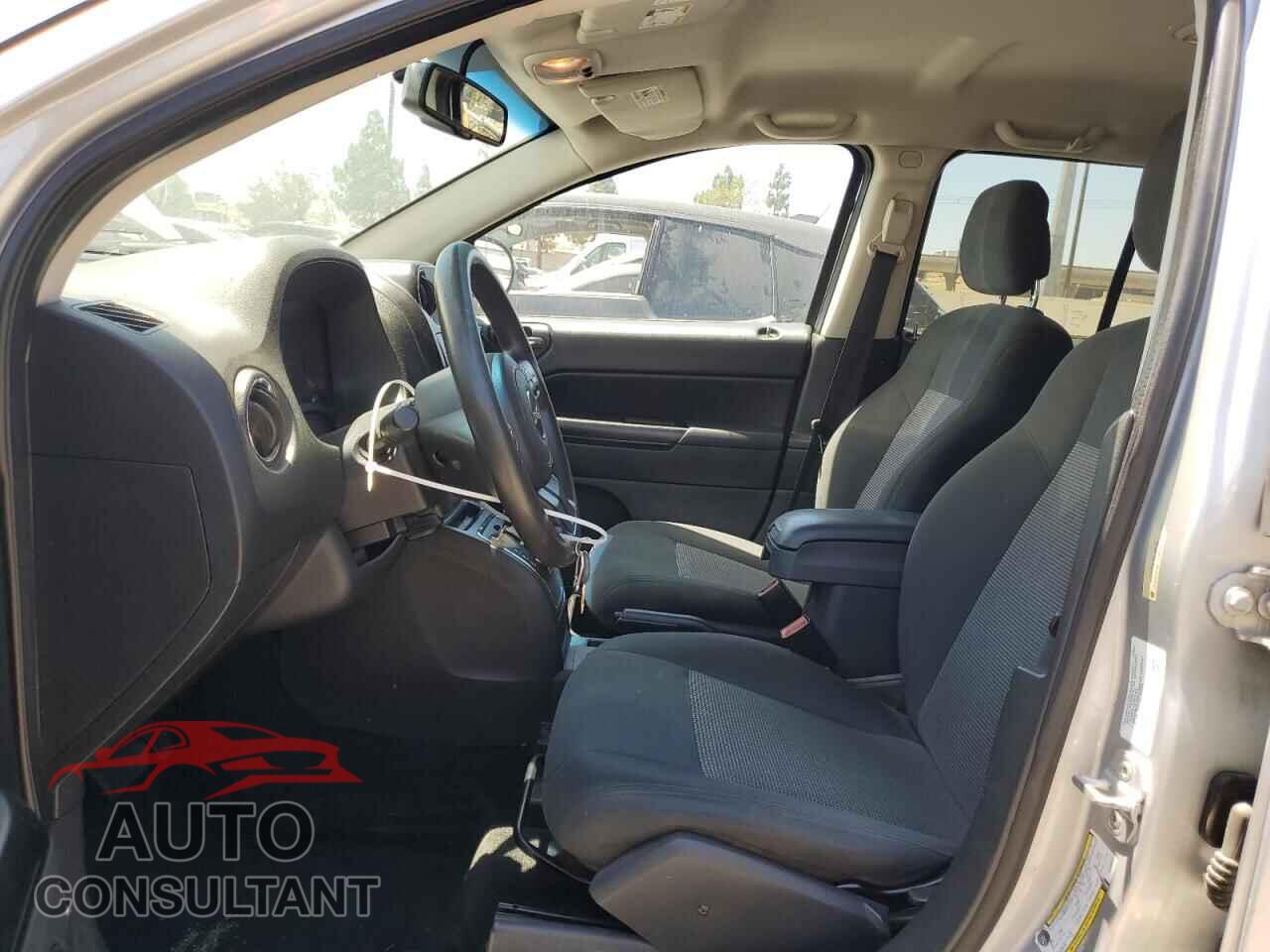 JEEP COMPASS 2013 - 1C4NJDBB7DD168533