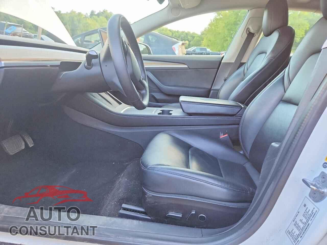 TESLA MODEL 3 2022 - 5YJ3E1EB5NF249997
