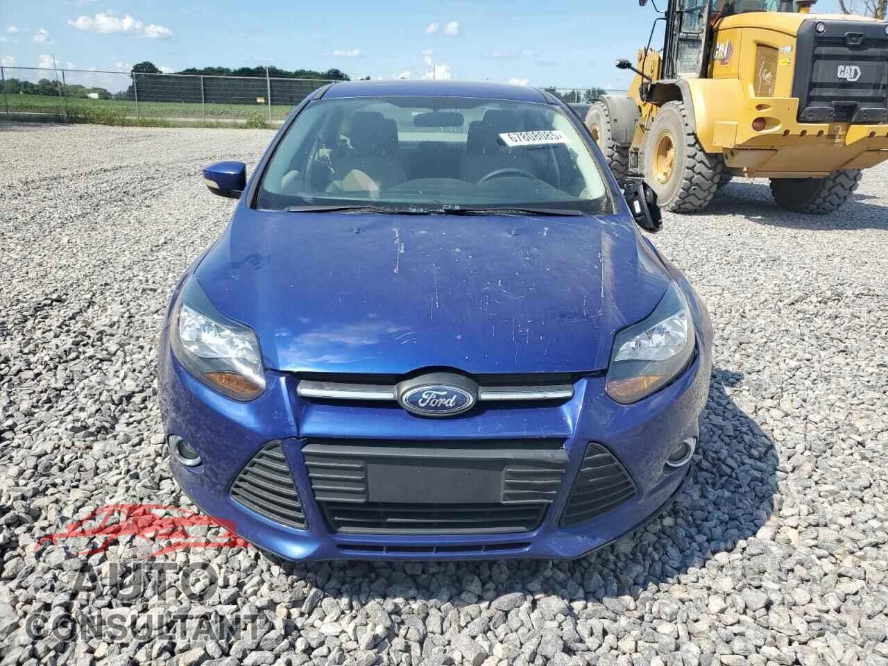 FORD FOCUS 2012 - 1FAHP3F22CL354202