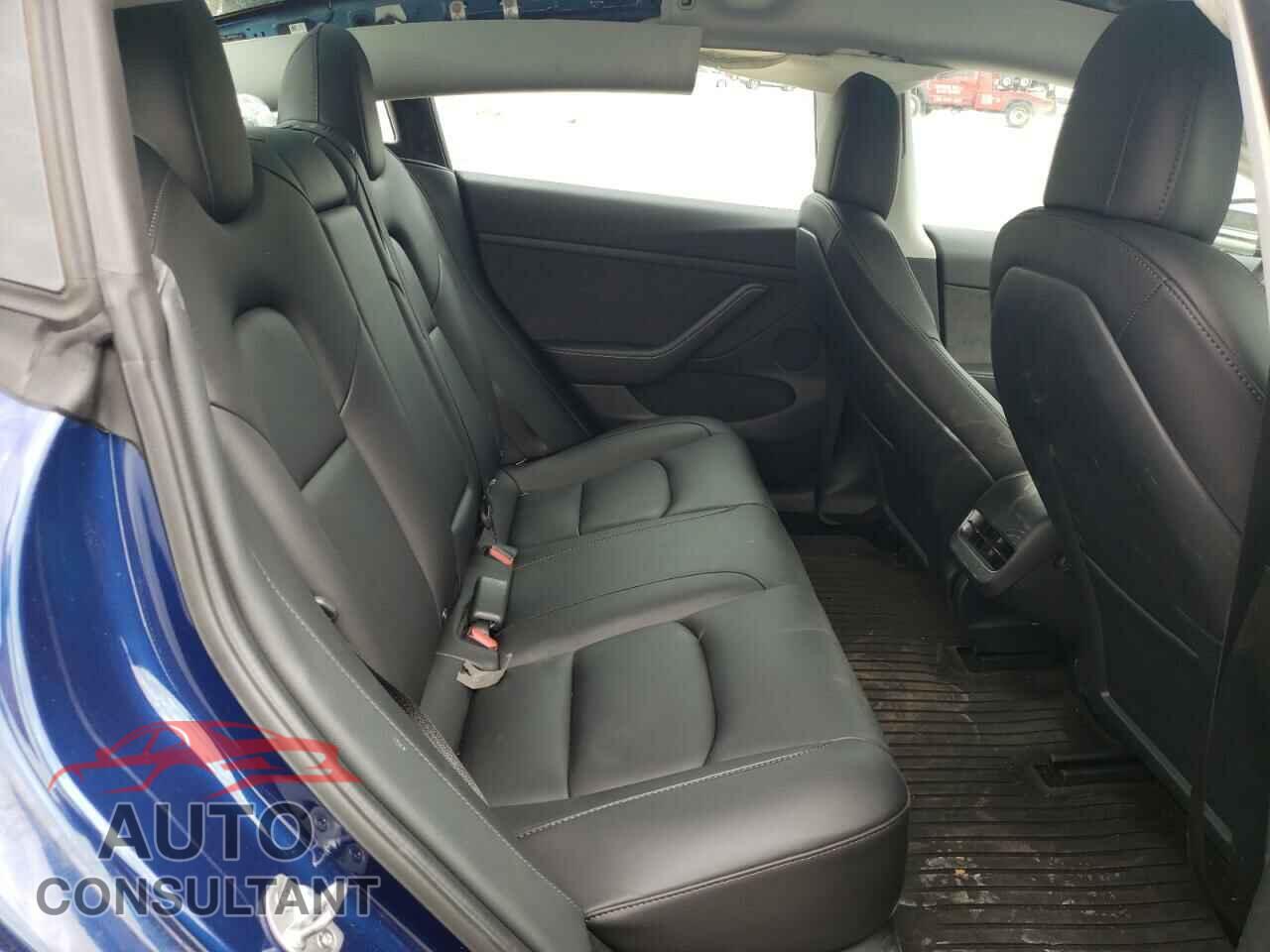 TESLA MODEL 3 2022 - 5YJ3E1EB6NF338705