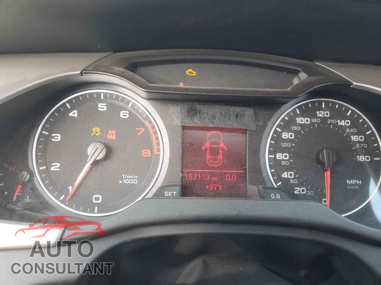 AUDI A4 2011 - WAUDFAFL4BA093798