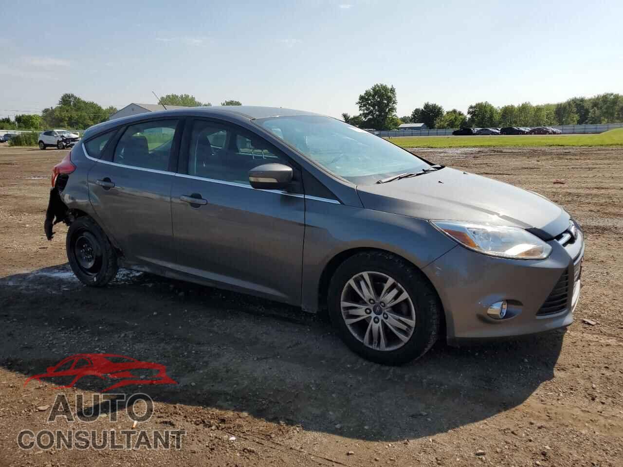 FORD FOCUS 2012 - 1FAHP3M20CL320133