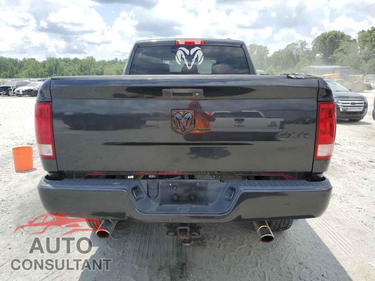 DODGE RAM 1500 2012 - 1C6RD7FT1CS137678