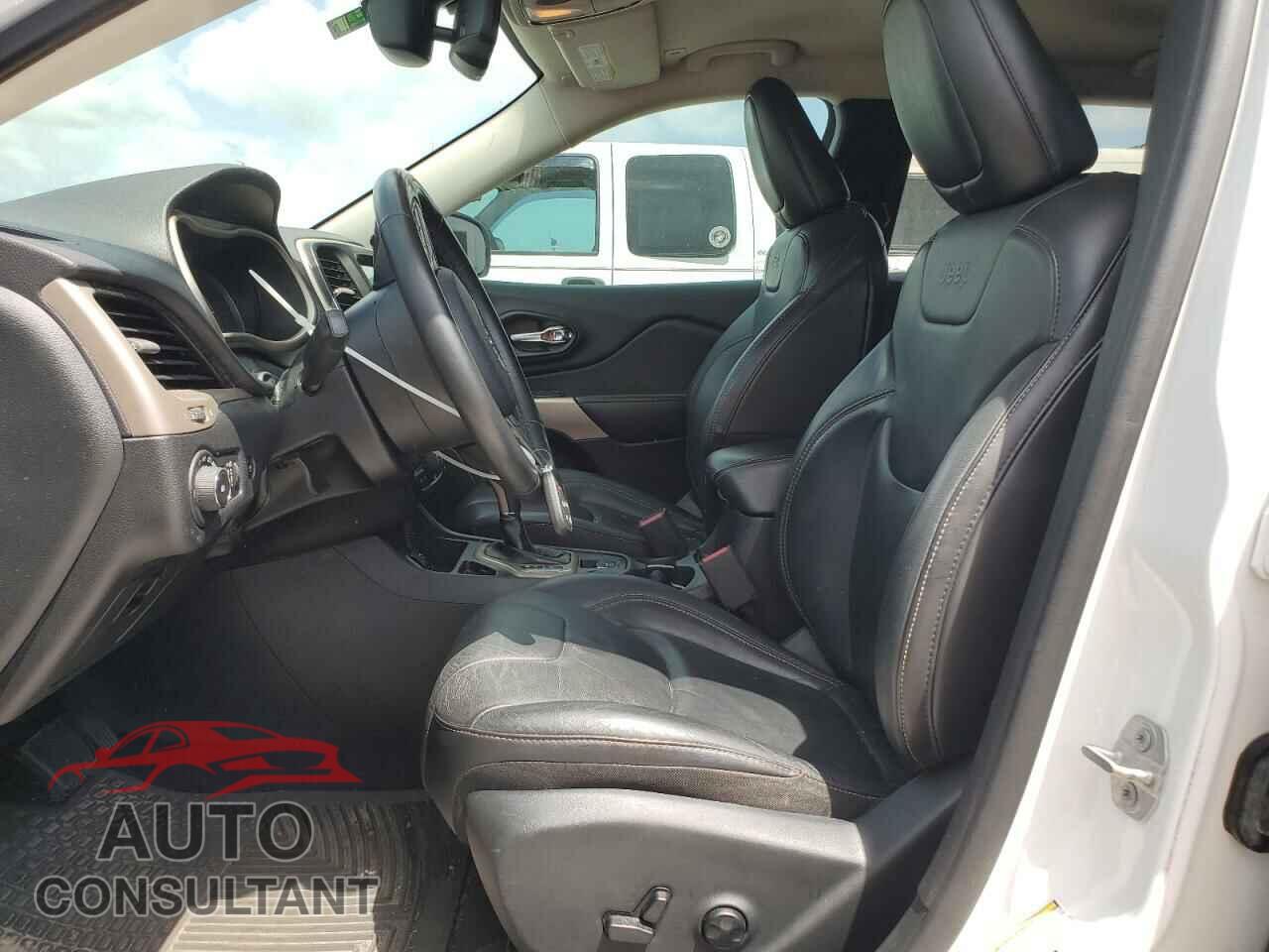JEEP GRAND CHER 2018 - 1C4PJLDB2JD561707