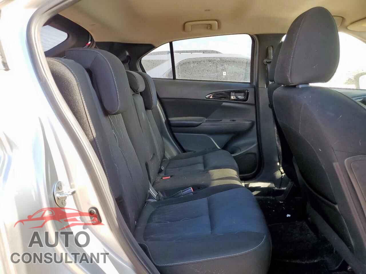 MITSUBISHI ECLIPSE 2019 - JA4AT5AA1KZ050155