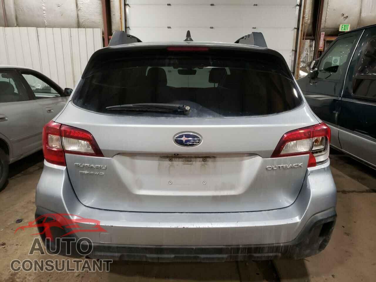 SUBARU OUTBACK 2018 - 4S4BSAFC8J3358680