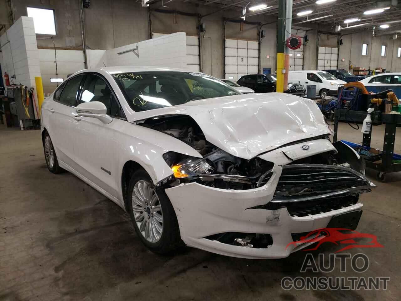 FORD FUSION 2016 - 3FA6P0LU1GR330671