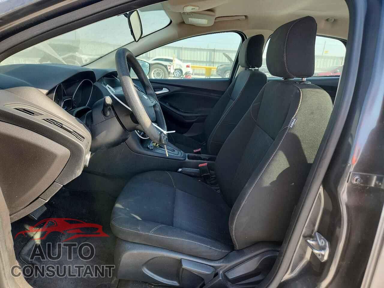 FORD FOCUS 2017 - 1FADP3F2XHL320059