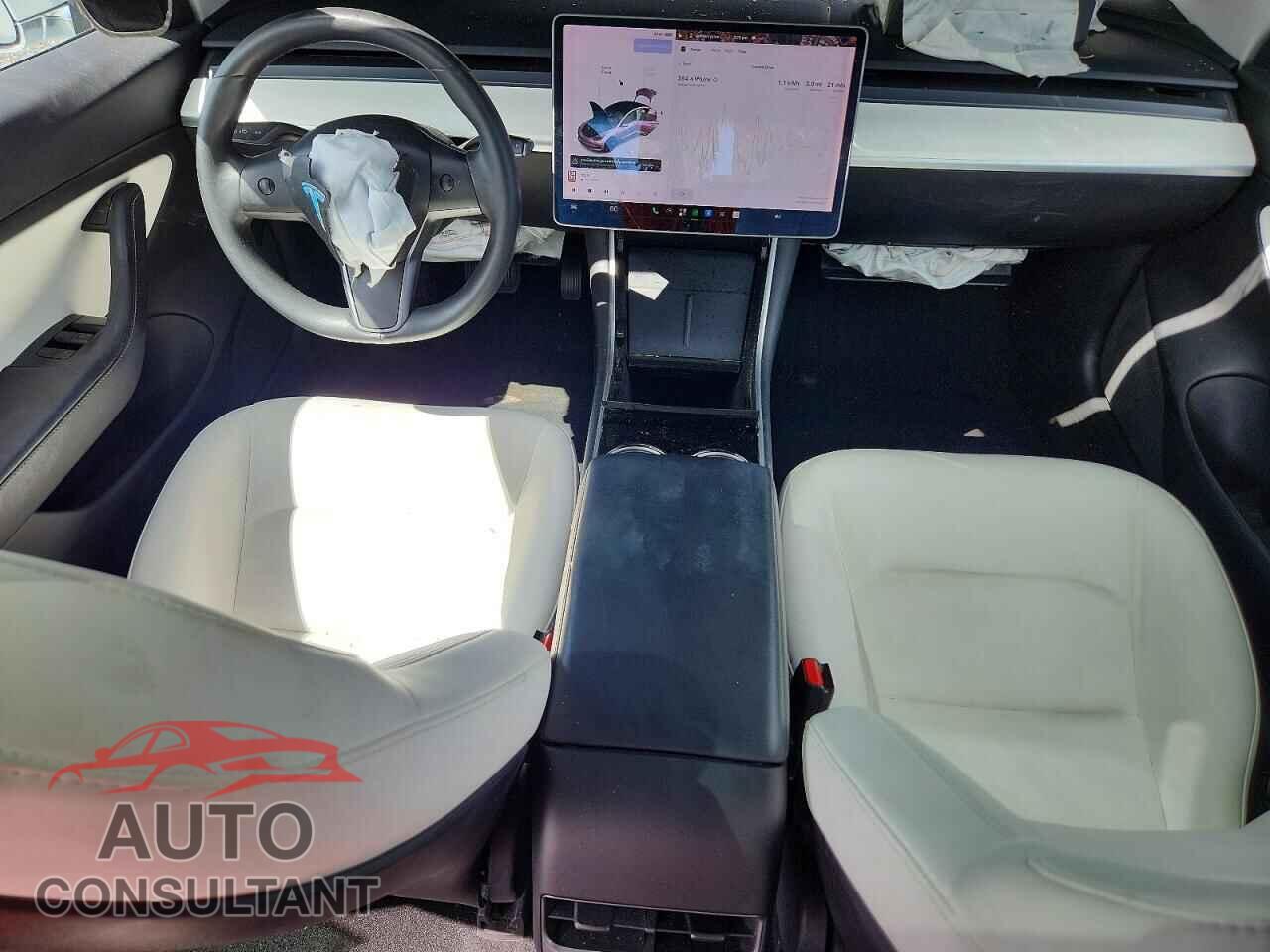 TESLA MODEL 3 2020 - 5YJ3E1EA5LF720857