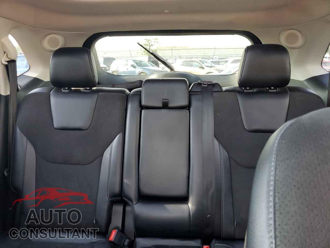 FORD EDGE 2018 - 2FMPK4AP3JBC07747