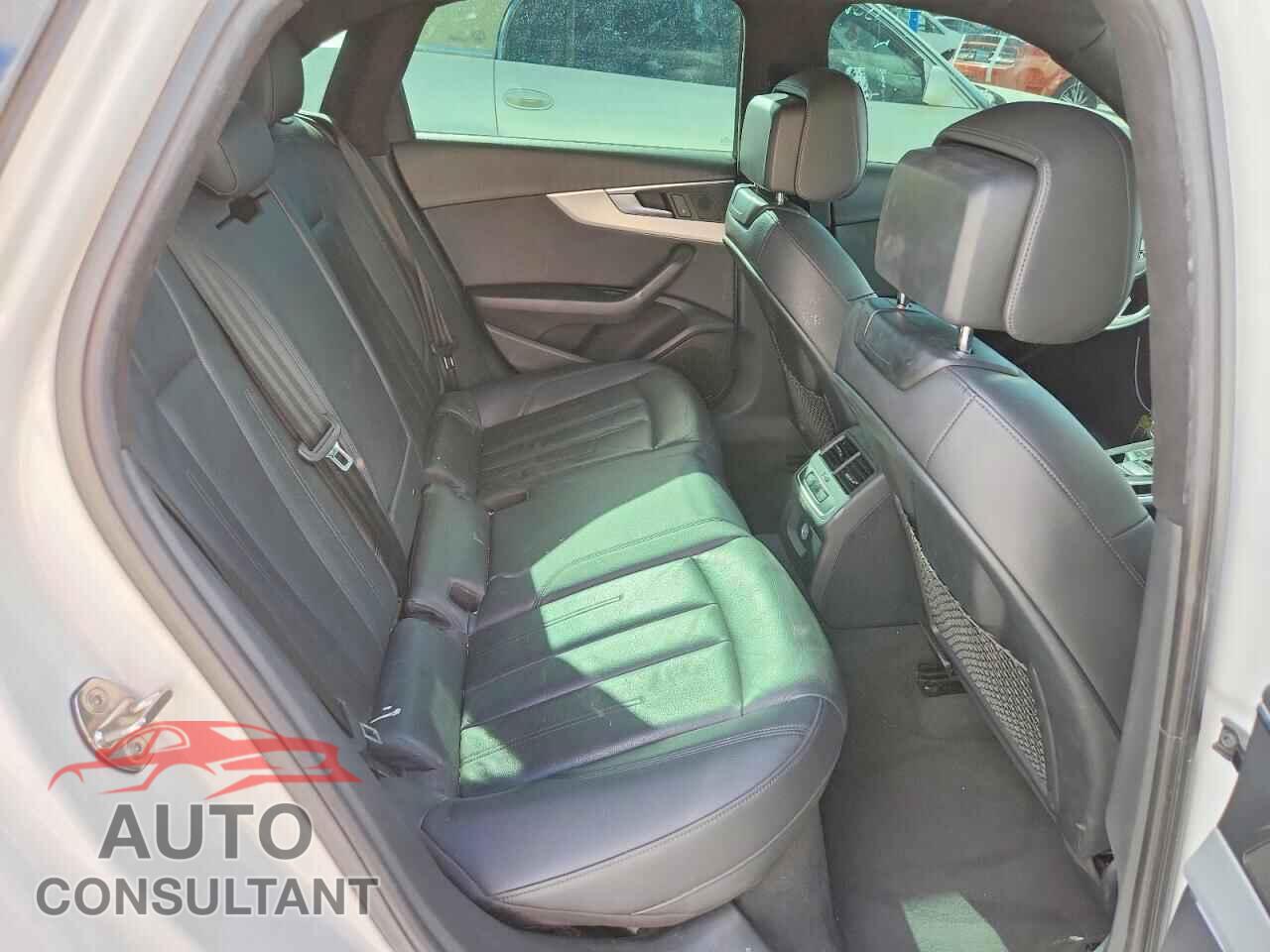 AUDI A4 2018 - WAUKMAF49JA078802