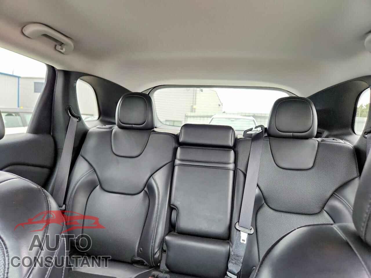 JEEP CHEROKEE 2019 - 1C4PJMDX7KD208334